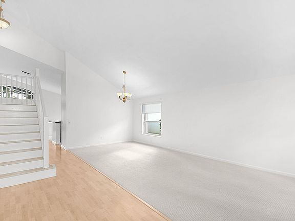 2nd image of 3146 SE Brierwood Pl