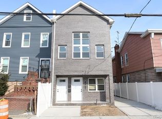 9521 89th St, Ozone Park, NY 11416