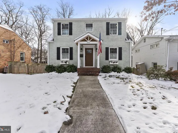 3311 Carolina Pl, Alexandria, VA 22305