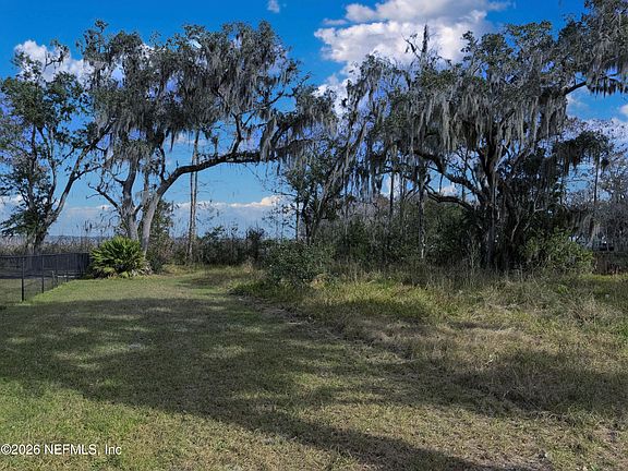 5th image of 512 CEDAR CREEK Road