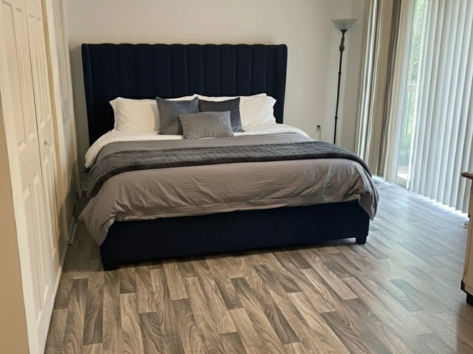 1 bed, $1,100 — Photo 4