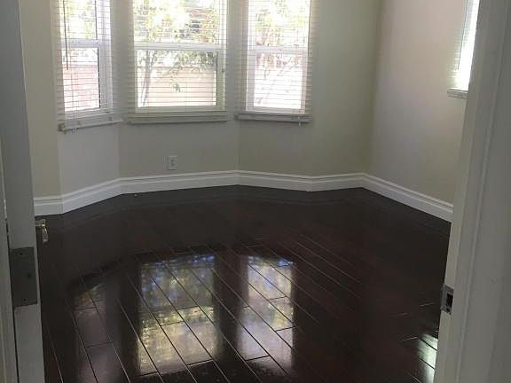 3rd image of 5312 Amigo Ave