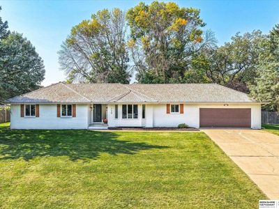 128 Charles Park Dr, Council Bluffs, IA, 51503