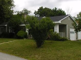 295 Cumberland Rd, Lowell, MA 01850