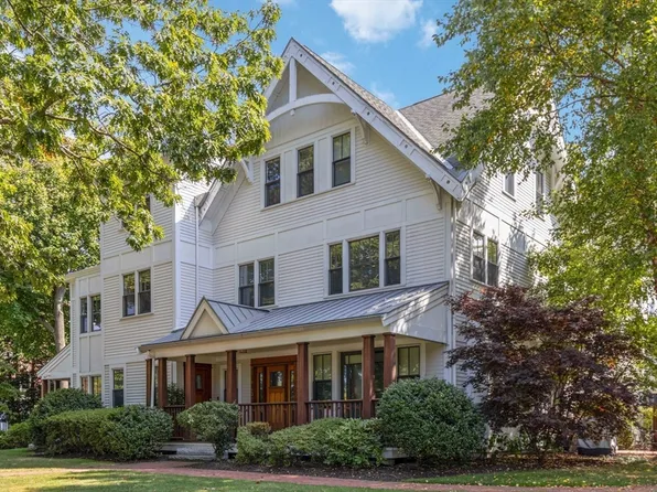 77 Burroughs St #77, Jamaica Plain, MA 02130