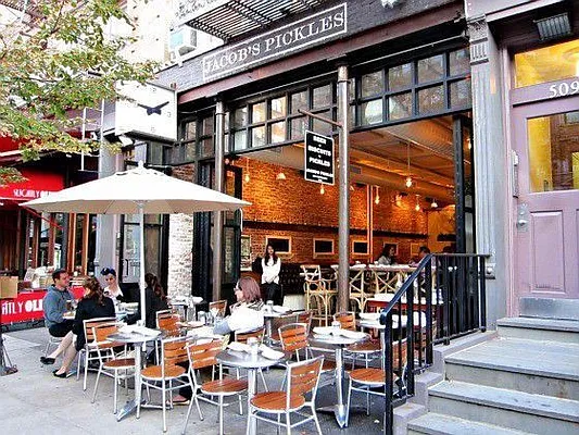 Rented by Living New York | media 21