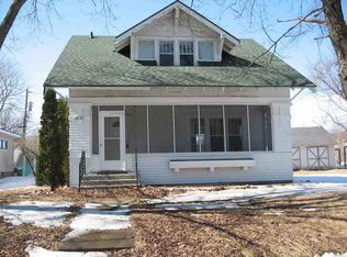 1031 Fischer St, Gresham, WI 54128