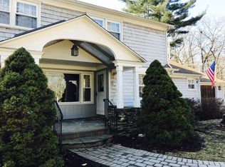 11 Morehouse Dr, Fairfield, CT 06825