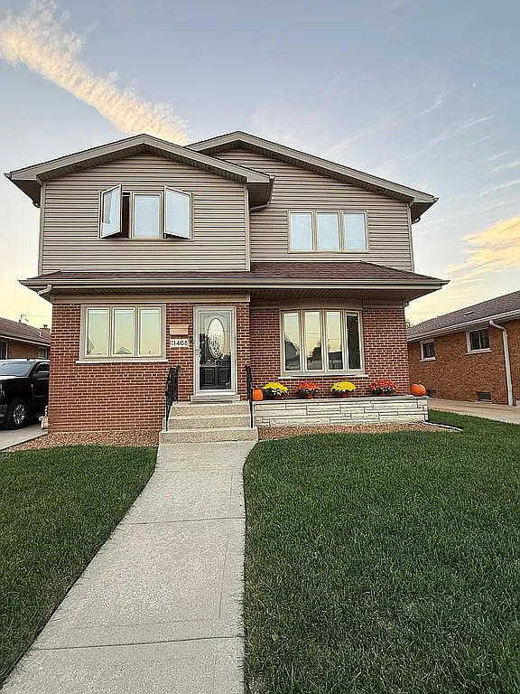 11408 S Lawndale Ave photo 1