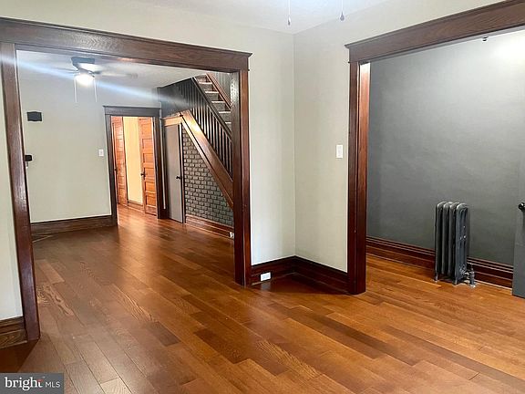 5th image of 371 N Charlotte St