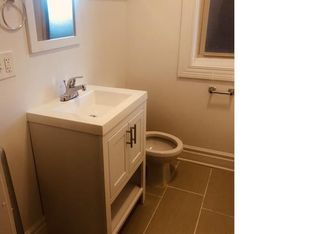 6956 S Vernon Ave, Chicago, IL 60637