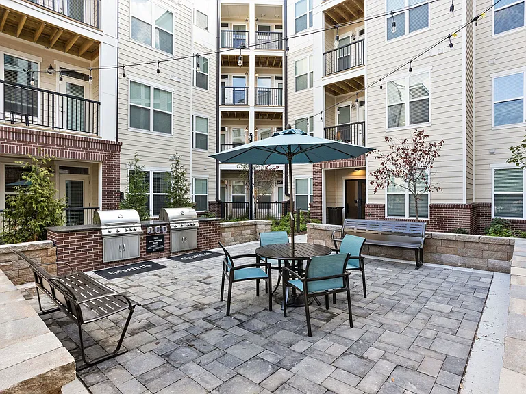 Elevate 114 Apartments of Lees Summit — Photo 48