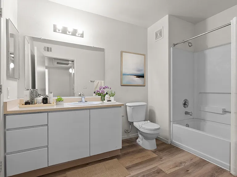 Zephyr Pointe — Photo 11