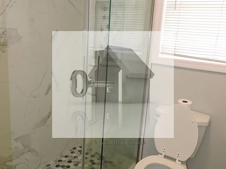 7674 Old Hickory Dr — Photo 24