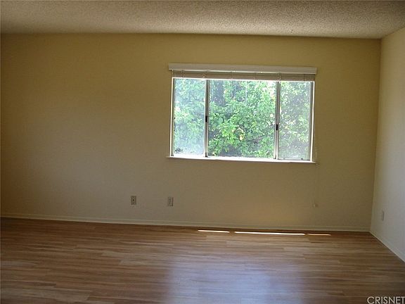 5th image of 5217 Satsuma Ave APT 4