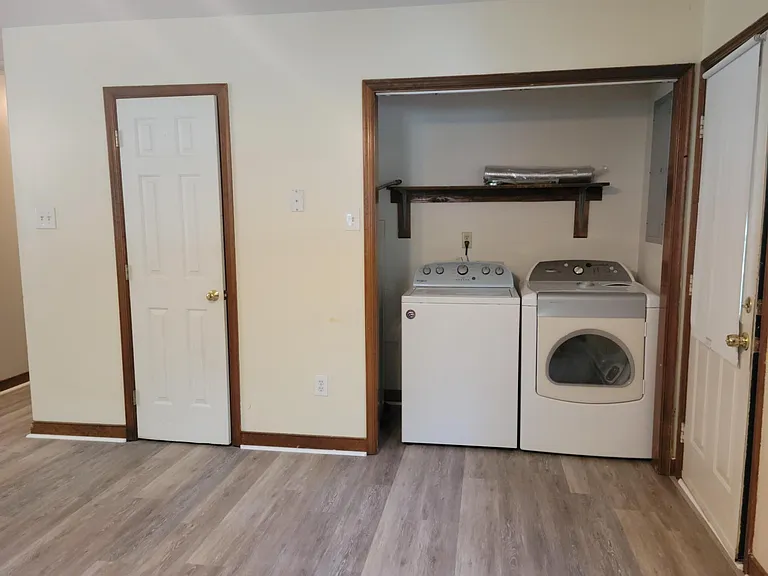 7090 Adaline Ln — Photo 5