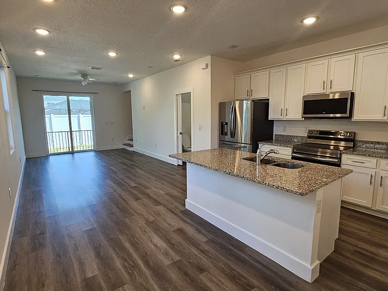 3609 53rd St #2 — Photo 32