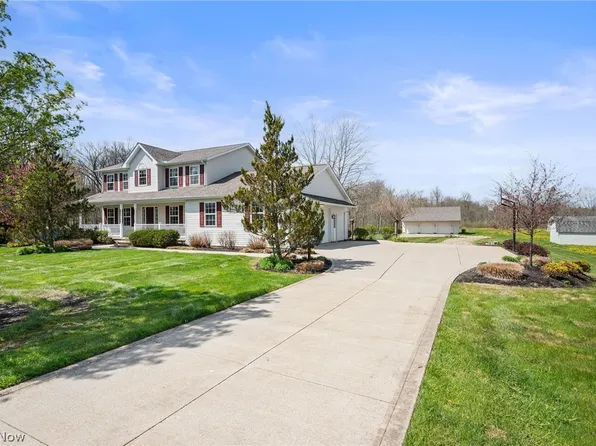 10030 Kile Rd, Chardon, OH 44024