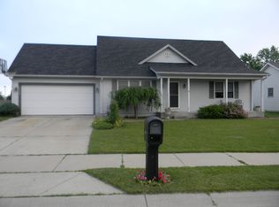 3450 Sandwood Dr, South Bend, IN 46628