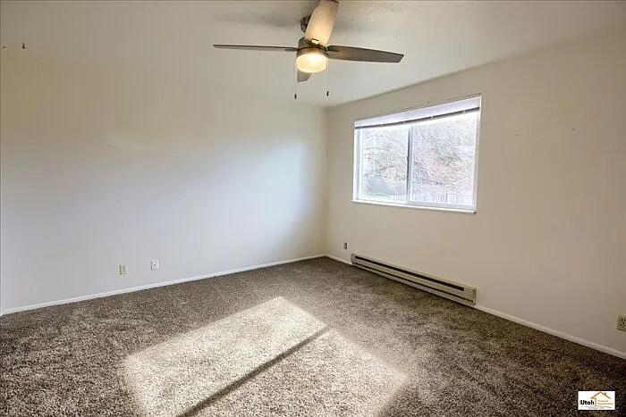 870 N Jackson Ave #8 — Photo 16