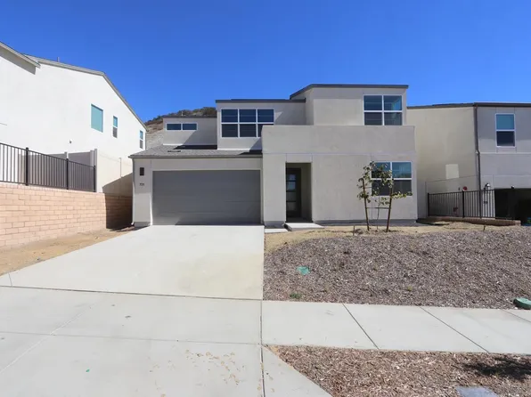 721 Meadowood St Lot 330, Fallbrook, CA 92028