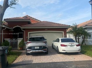 3555 SW 49th Ct, Fort Lauderdale, FL 33312