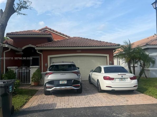 3555 SW 49th Ct
