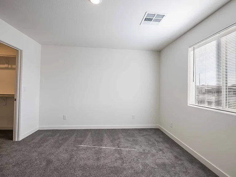 12749 Epperly St — Photo 12