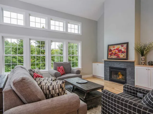 65 Balsam Cir, Williston, VT 05495