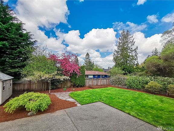 3rd image of 10301 45th Ave NE