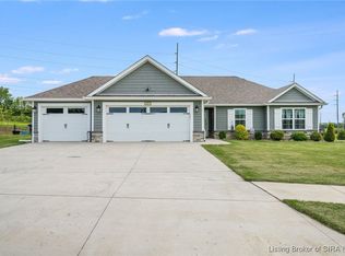 4011 Nature Walk Trl, Jeffersonville, IN 47130