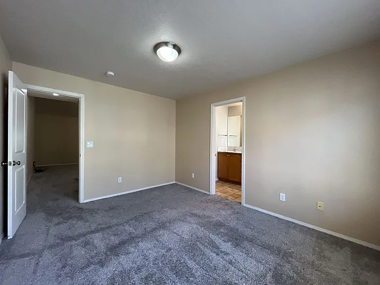17085 SW Pleasanton Ln — Photo 22