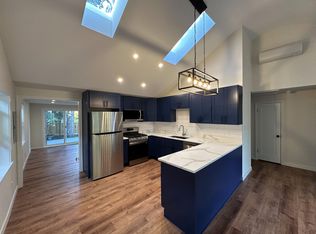 3722 SW Southern St, Seattle, WA 98126