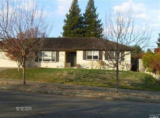 2409 Cactus Ave, Santa Rosa, CA 95405