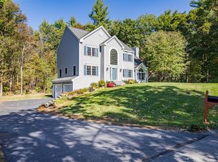 2 Gabes Pl, Lunenburg, MA 01462