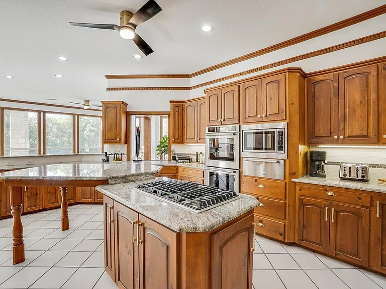 2161 Wynn Joyce Rd — Photo 19