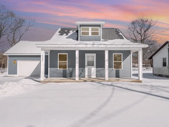4557 41 #F, Oscoda, MI 48750