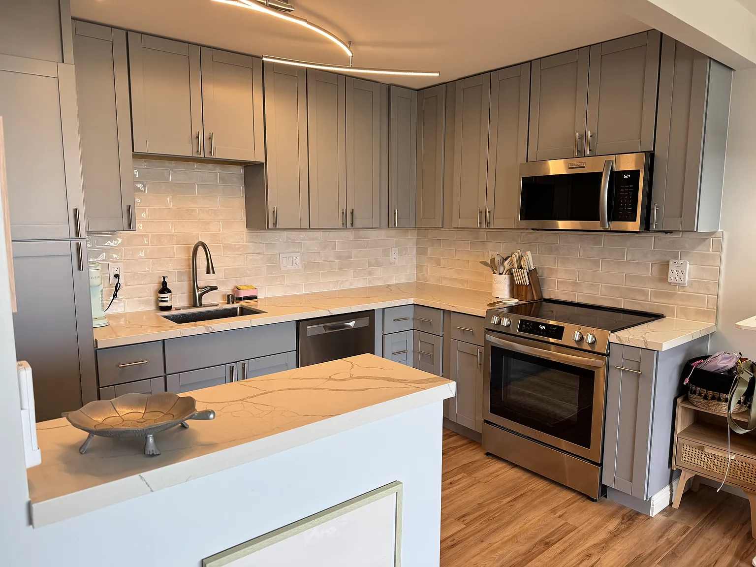 1 bed, 630 sqft, $2,800 — Photo 2