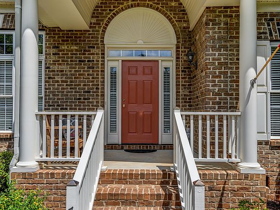 3rd image of 7121 Avocet Dr