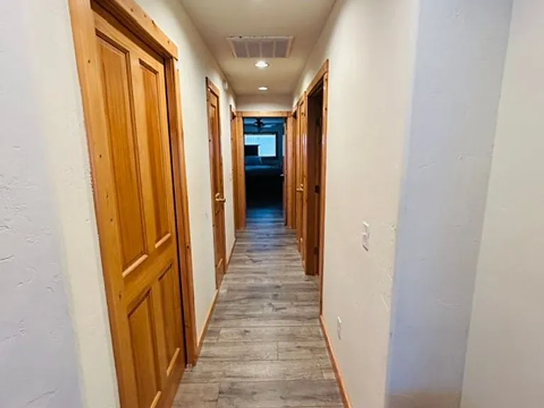 40 Saturn Dr — Photo 11