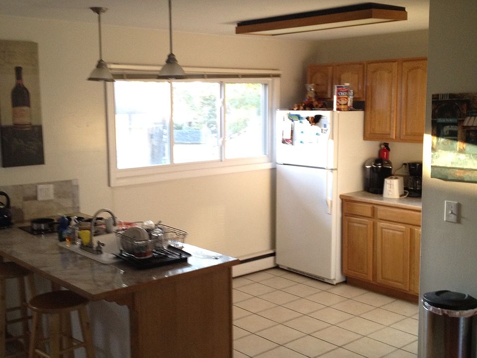 1st image of 525 Fayette Blvd #527