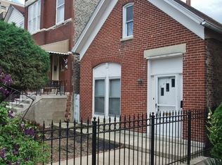 2419 W Arthington St, Chicago, IL 60612