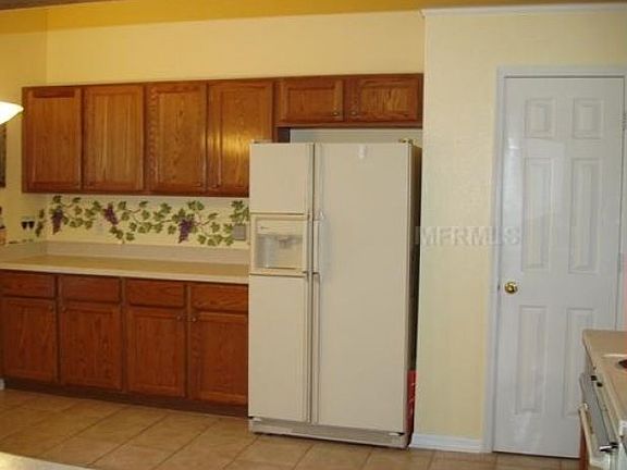 5th image of 625 Adriane Park Cir