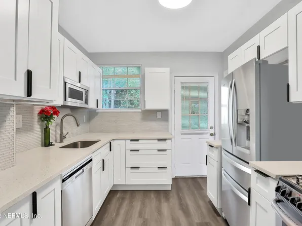 5350 ASTRAL Street, Jacksonville, FL 32205