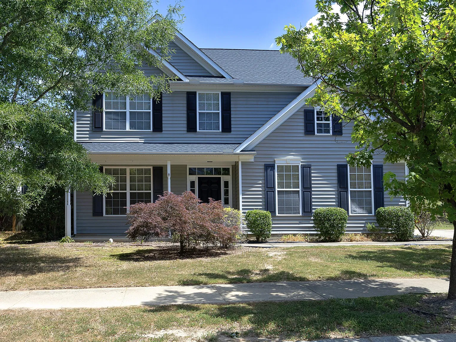 4 bed, 2.5 bath, $2,400 — Photo 1