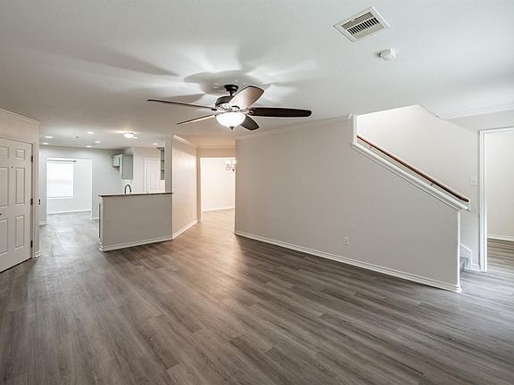 5th image of 9917 Kingfisher Dr