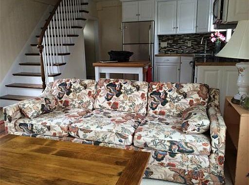 3rd image of 172 Granite St APT 6