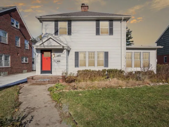 1329 E Wayne St, South Bend, IN 46615