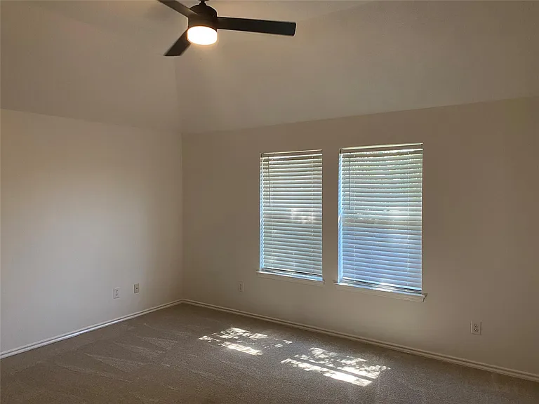 5523 Autumn Ash Ln — Photo 11