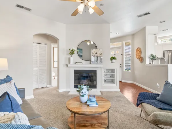 10766 Sabre Hill Dr Unit 258, San Diego, CA 92128